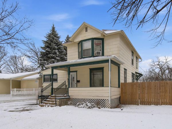 134 W University Street , Owatonna, MN 55060