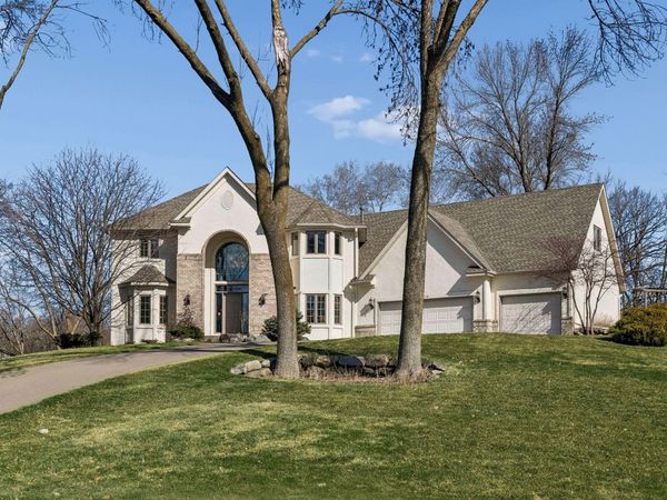 16870 Creek Ridge Trail , Minnetonka, MN 55345
