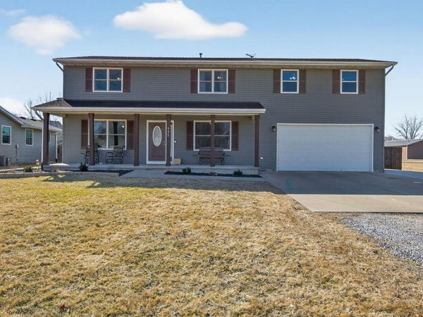 955 E 4th Street , Coal City, IL 60416