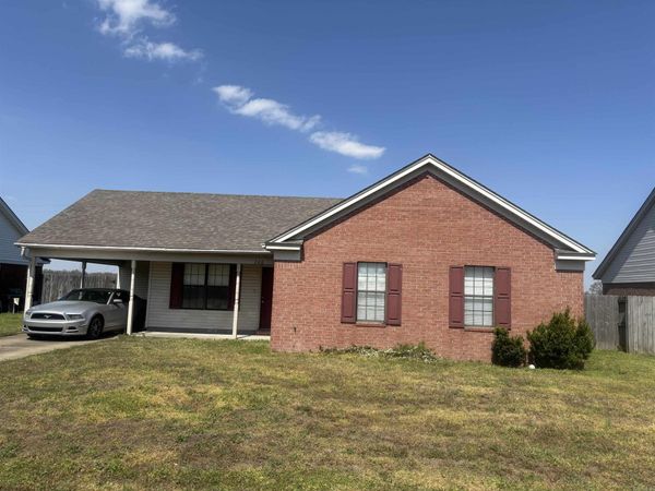 266 Cabriolet street, Marion, AR 72364
