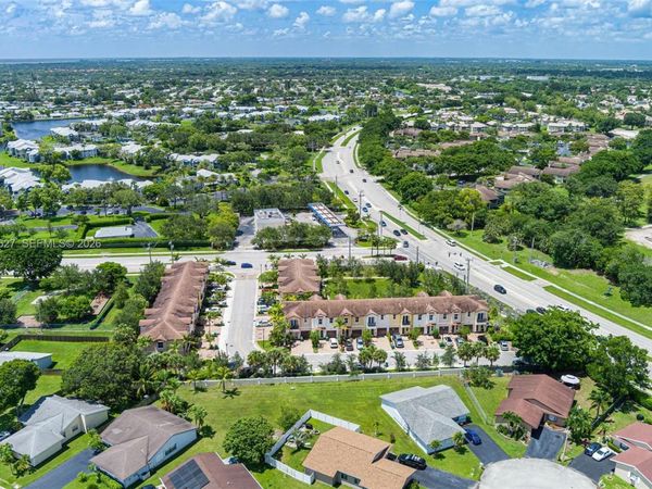 7657 NW 88th Terrace , Tamarac, FL 33321