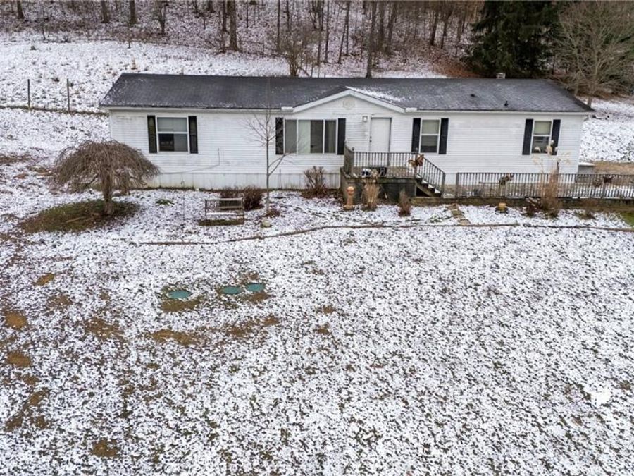 17607 Halleys , Pleasant City, OH 43772 Photo 1
