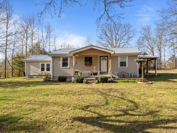1515 Hayshed Rd , Charlotte, TN 37036