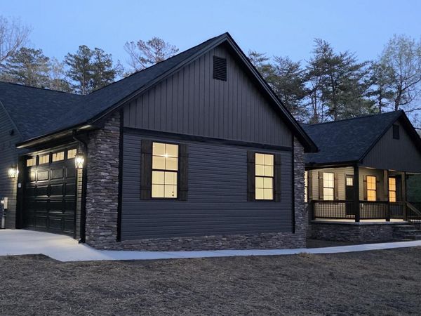 1229 Laurel Way, Monterey, TN 38574