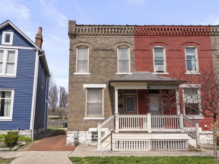252 E 2nd Avenue, Columbus, OH 43201 Photo 1