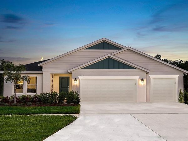 31710 CHATEAU MANOR LANE , WESLEY CHAPEL, FL 33545
