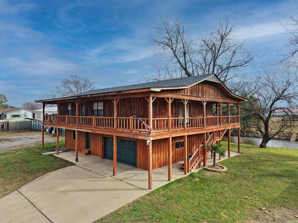 3223 Canal , White Hall, AR 71602