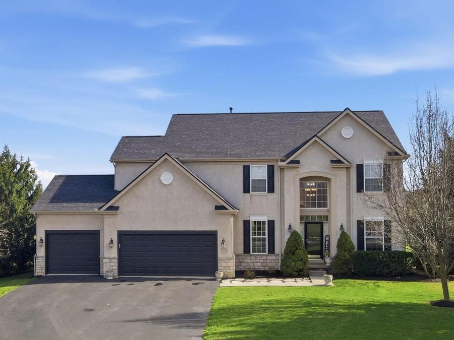 7524 Center Green Drive , Westerville, OH 43082 Photo 1