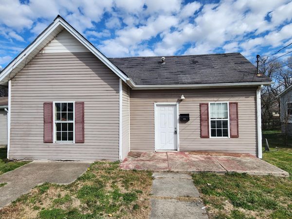 314 W 10th St , Columbia, TN 38401