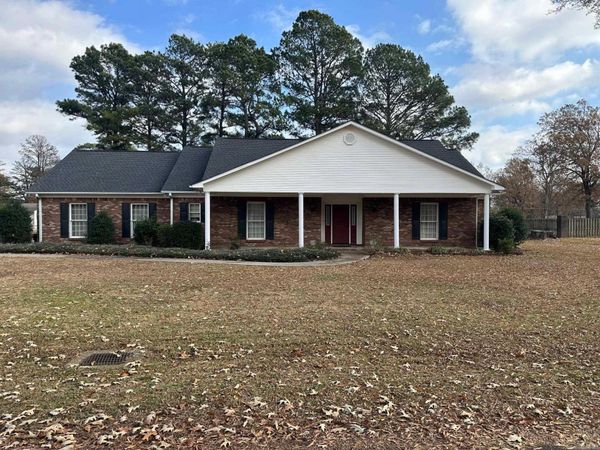 1107 Tyler S , DeWitt, AR 72042
