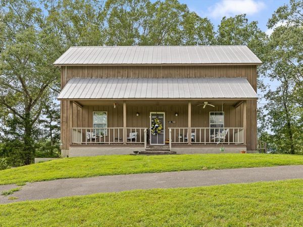 450 Arnold Lane , LaFayette, GA 30728