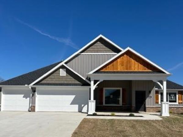 651 Blunt Avenue , Prairie Grove, AR 72753