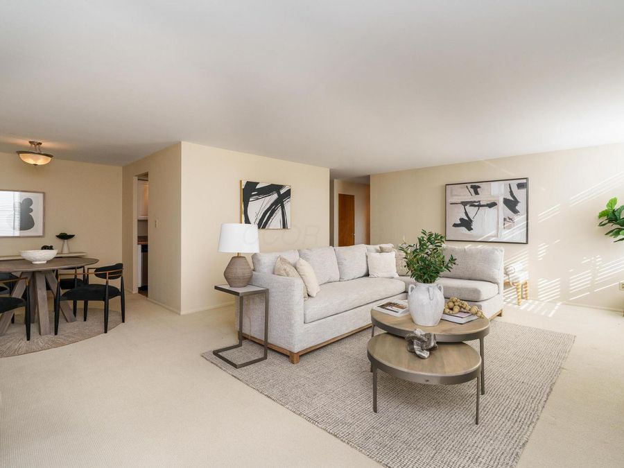 1000 Urlin Avenue, Unit 1407, Columbus, OH 43212 Photo 1