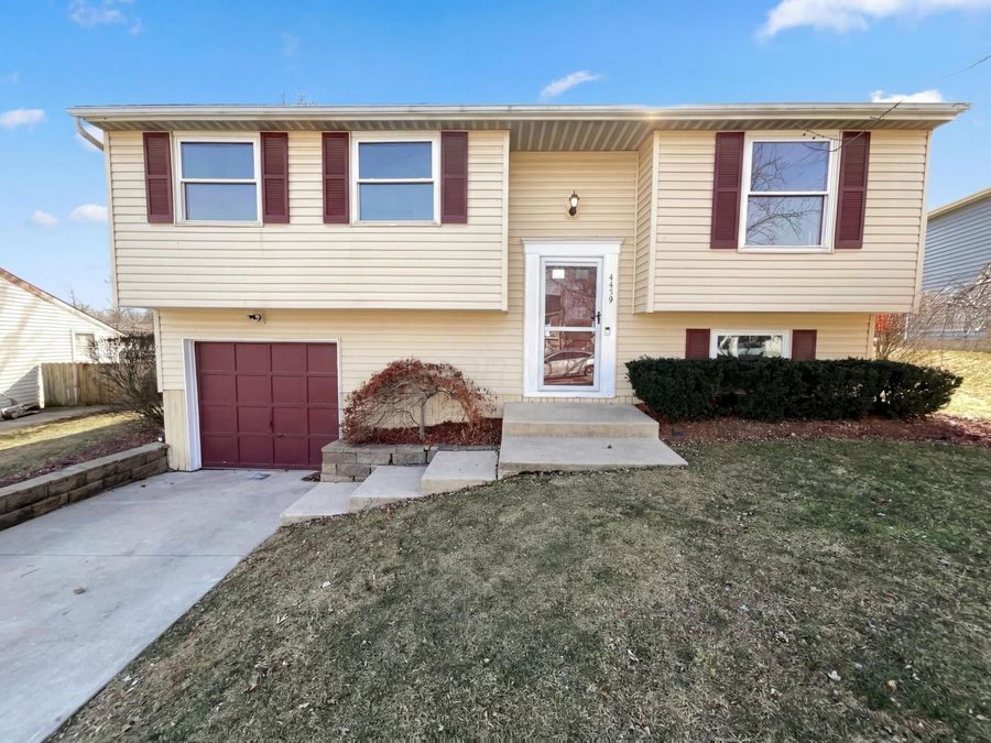 4459 Amwood Street , Columbus, OH 43228 Photo 1