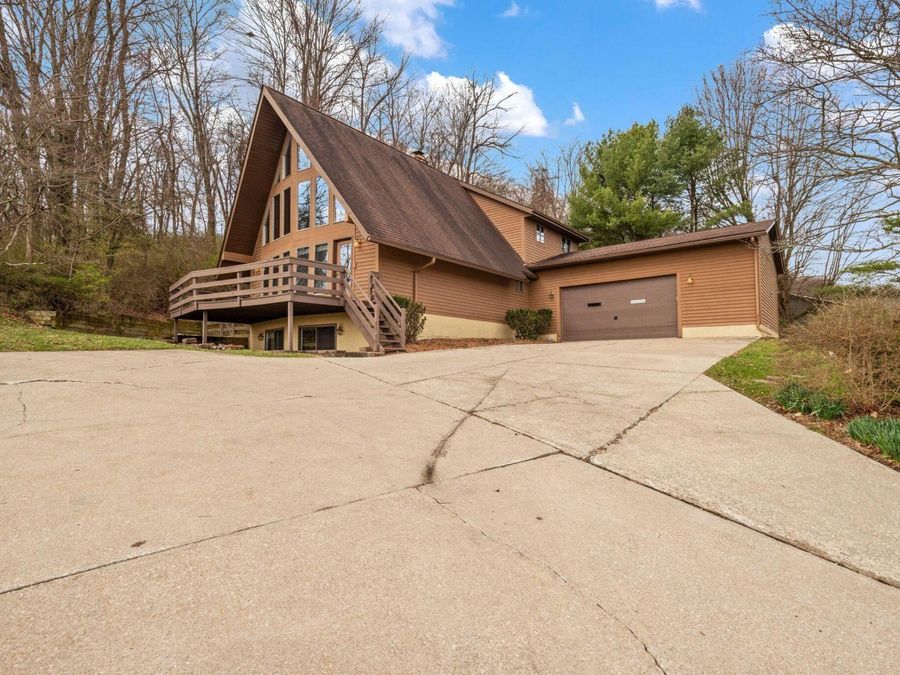 1445 Londondale , Newark, OH 43055 Photo 1