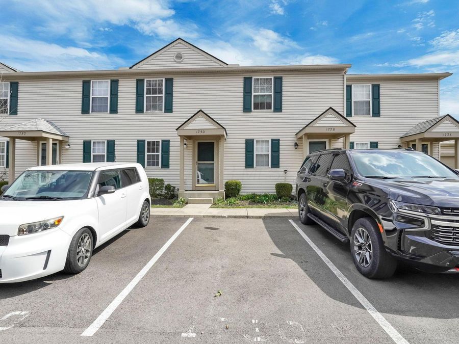 1730 Ridgebury Drive , Unit 139D, Hilliard, OH 43026 Photo 1