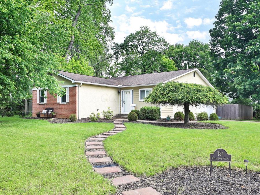 184 Melbourne Place , Worthington, OH 43085 Photo 1
