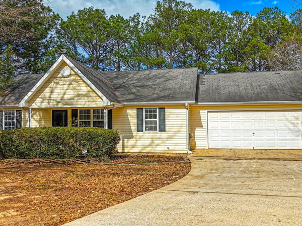 115 Home Court, Jenkinsburg, GA 30234
