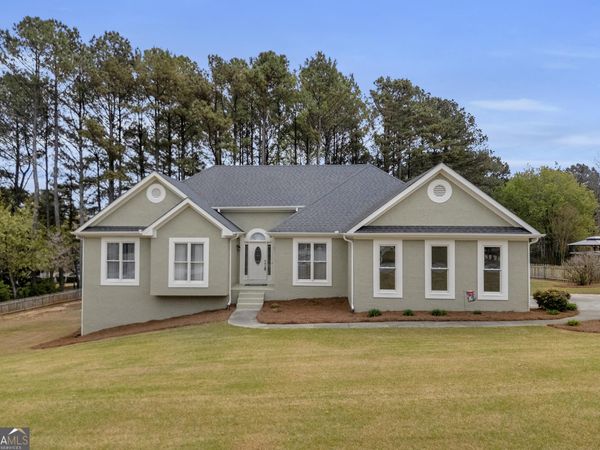 1640 Little Lisa Lane, Snellville, GA 30078