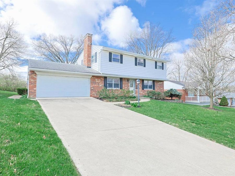 6233 Sharlene Drive, Cincinnati, OH 45248 Photo 2
