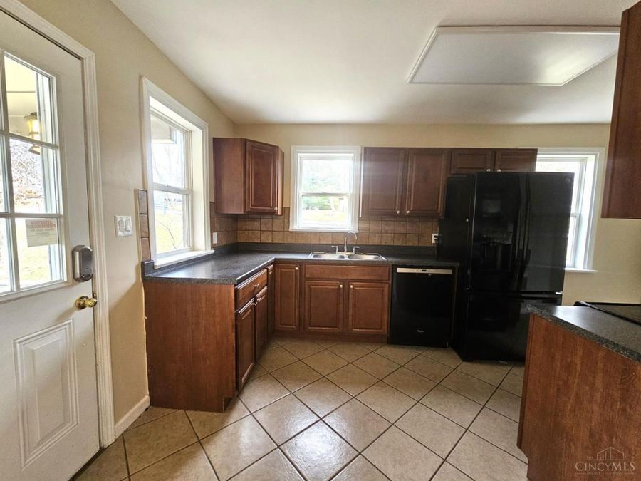 9103 Zoellner Road, Colerain Township, OH 45251 Photo 10