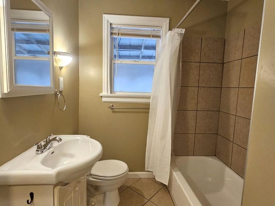 9103 Zoellner Road, Colerain Township, OH 45251 Photo 16