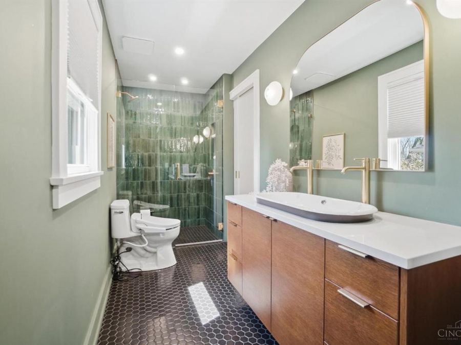1123 Salisbury Drive, Cincinnati, OH 45226 Photo 22