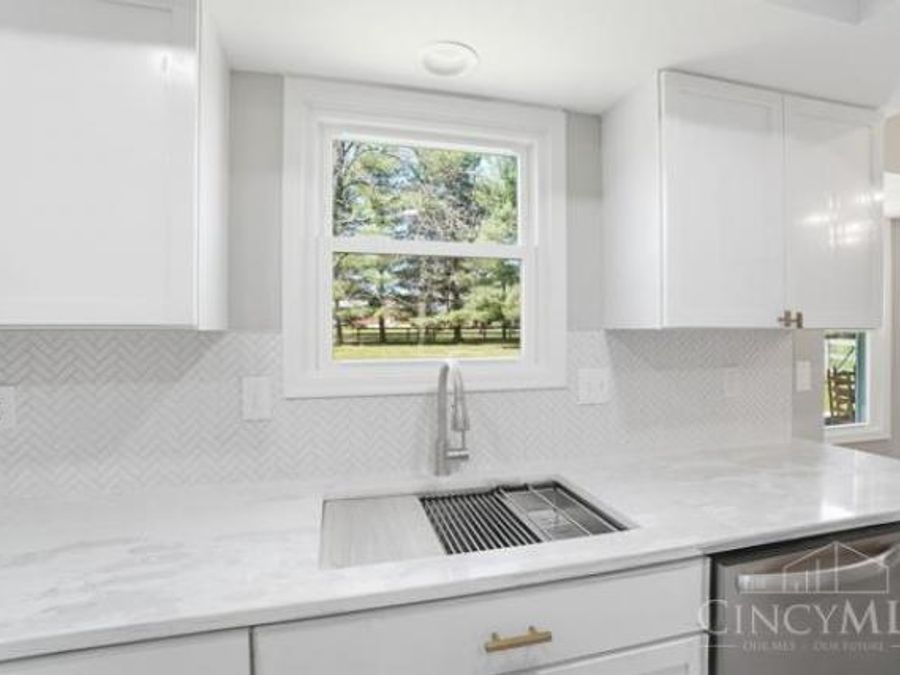 9891 McCauly Woods Drive, West Chester, OH 45241 Photo 21