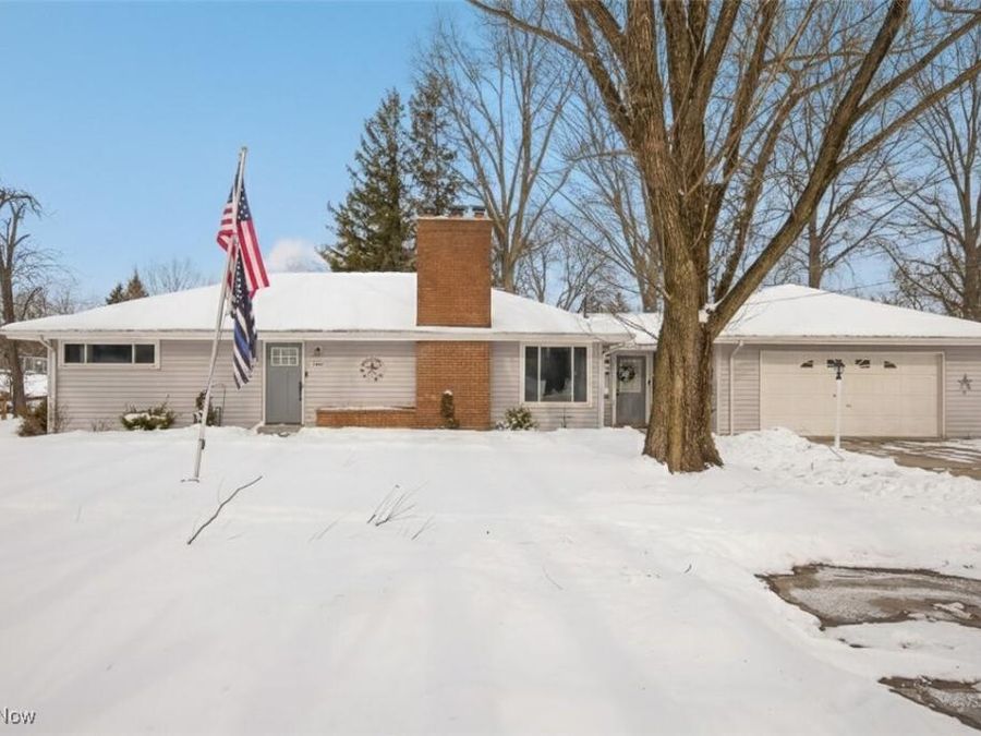 15446 Drake Road , Strongsville, OH 44136 Photo 1