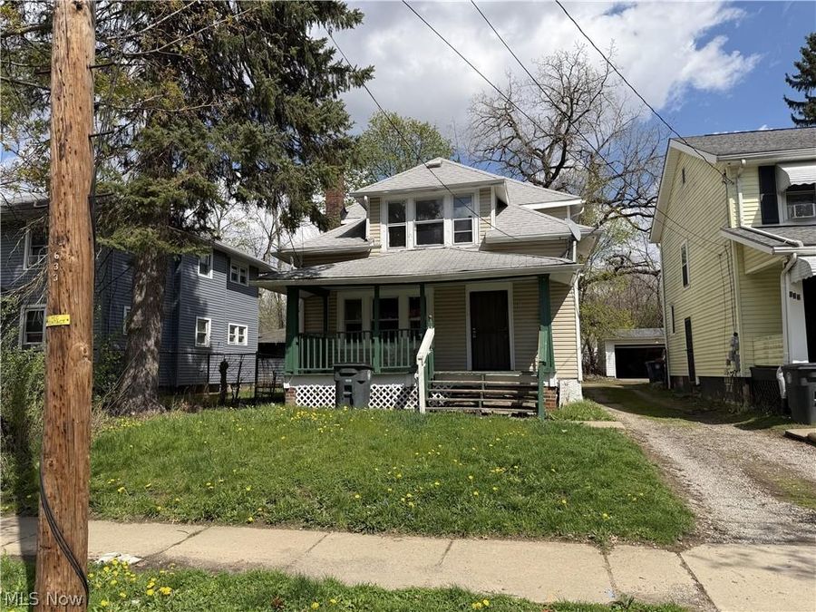 633 Madison Avenue , Akron, OH 44320 Photo 1