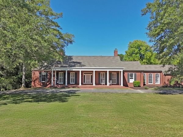 60431 Cotton Gin Port, Amory, MS 38821