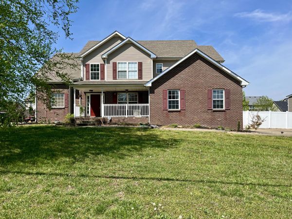 3156 Twelve Oaks Blvd , Clarksville, TN 37042