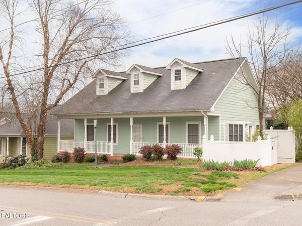116 W Gettysburg Ave , Oak Ridge, TN 37830