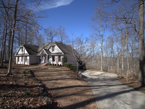 1008 Ridgecrest Dr , Kingston Springs, TN 37082