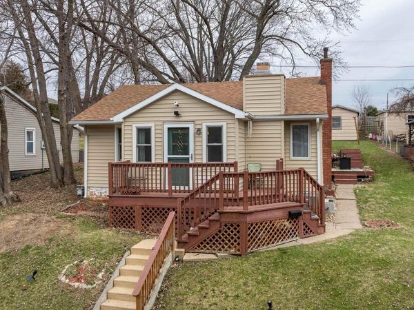 1642 Drexel Avenue, Dubuque, IA 52001