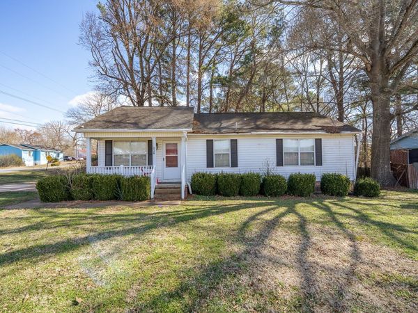 226 MIFFLIN DR , Henderson, TN 38340