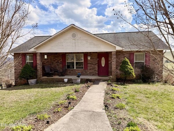 530 Coffey Rd , New Tazewell, TN 37825