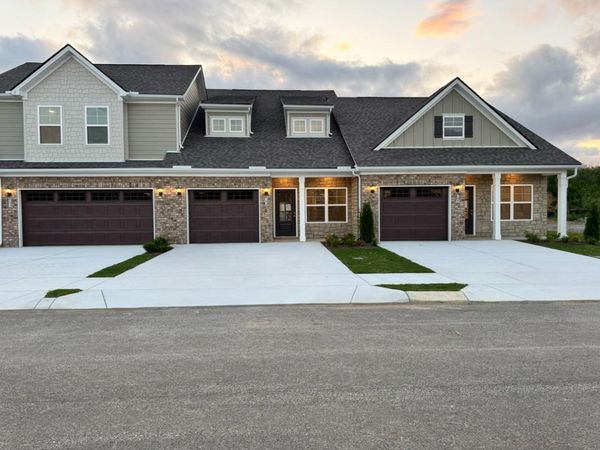 967 Horse Mountain Rd , Shelbyville, TN 37160