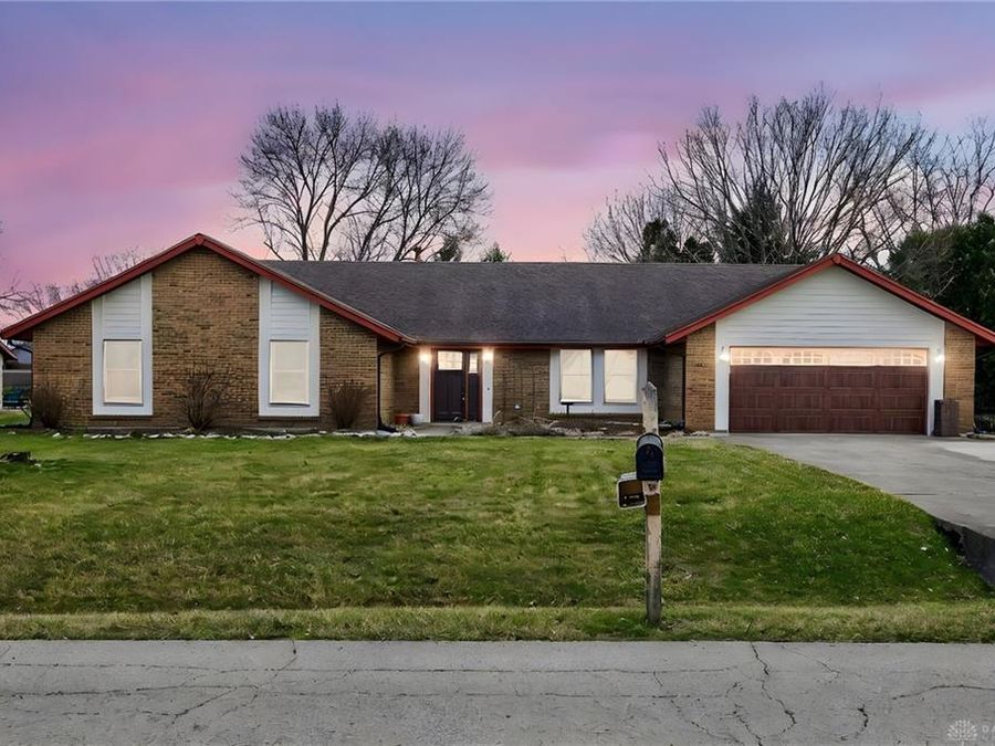 1010 Meadow Lark Drive, Enon Vlg, OH 45323 Photo 1