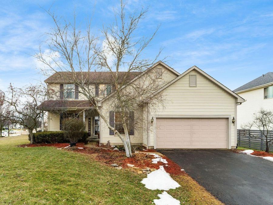 912 Mahle Drive , Reynoldsburg, OH 43068 Photo 1
