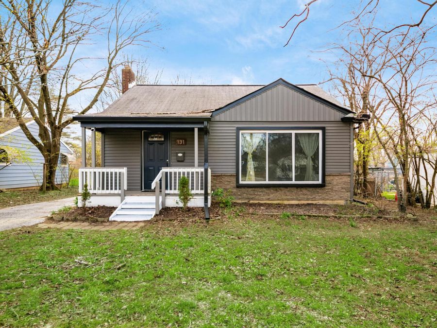 131 E Stanton Avenue, Columbus, OH 43214 Photo 1