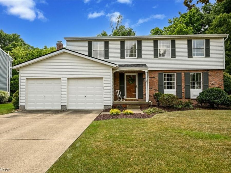 936 Smokerise Drive , Medina, OH 44256 Photo 1