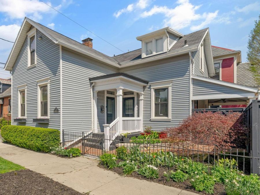 576 S Grant Avenue , Columbus, OH 43206 Photo 1
