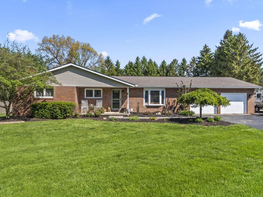 1860 Ginder Road NW, Lancaster, OH 43130 Photo 1