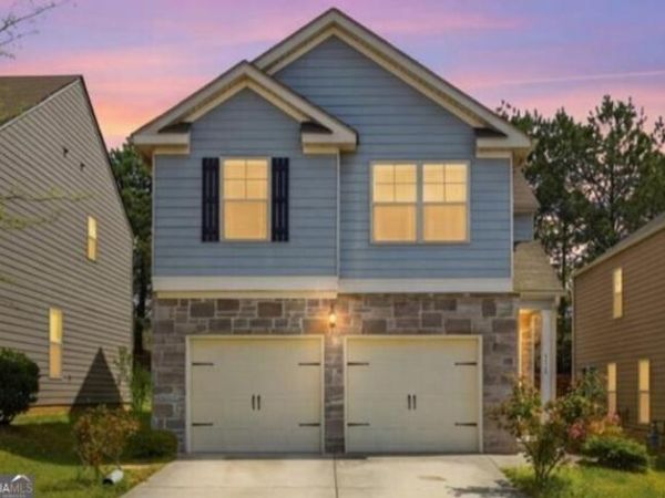 5888 Seabright Lane, Atlanta, GA 30349