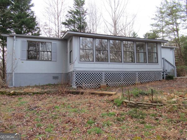61 Berry Patch Lane, Cleveland, GA 30528