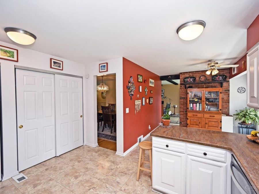 2515 Fairhill Drive, Cincinnati, OH 45239 Photo 11