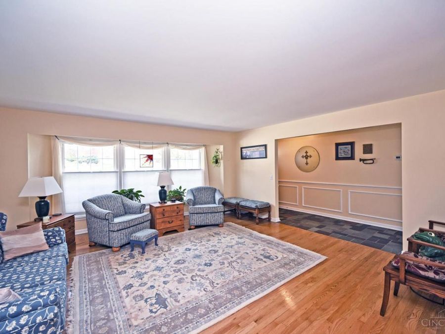 2515 Fairhill Drive, Cincinnati, OH 45239 Photo 5