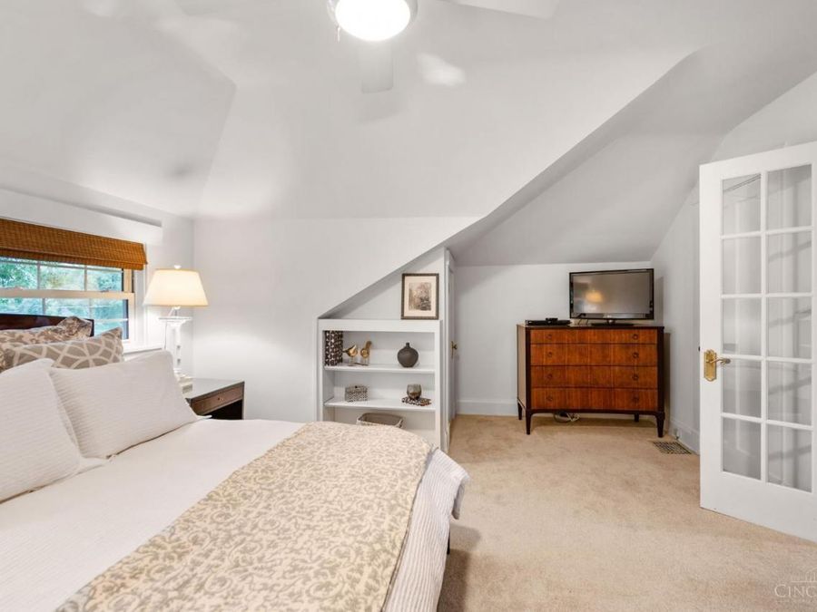 3246 Observatory Avenue, Cincinnati, OH 45208 Photo 39