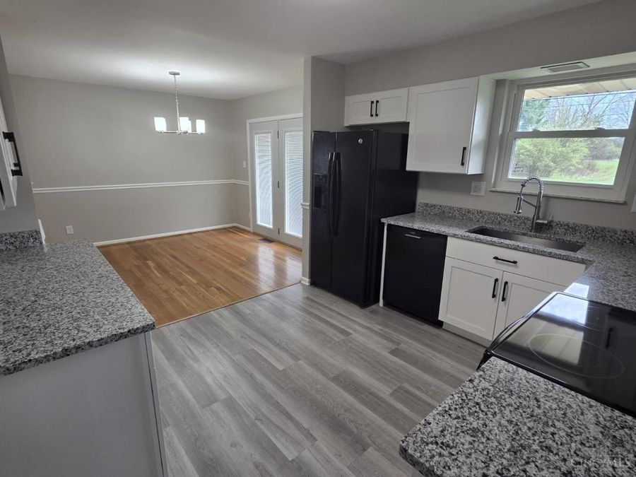 8403 Summitridge Drive, Anderson Township, OH 45255 Photo 5